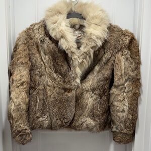 Rabbit Fur Waist Cropped coat with Plush Collar - Brown